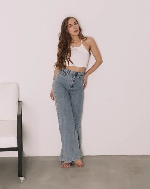 parallel Fit Jeans examples 1