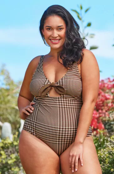 Vv shape plus Size one piece swimsuits for Fupa hack tummy control