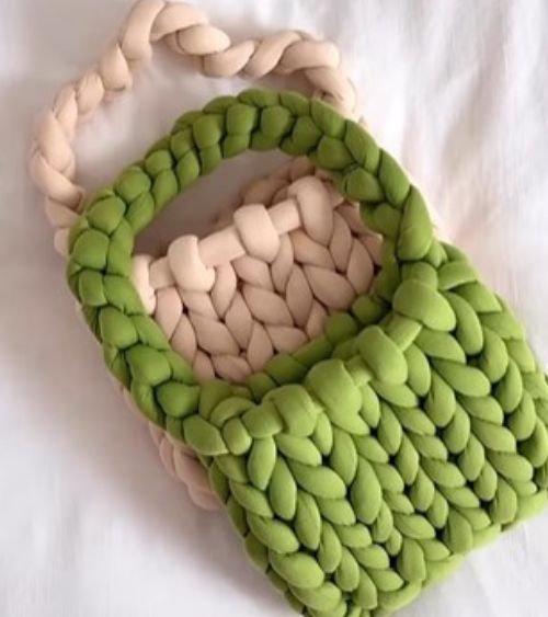 Finger Crochet Hand Bags